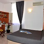 Seawall Apartamento *