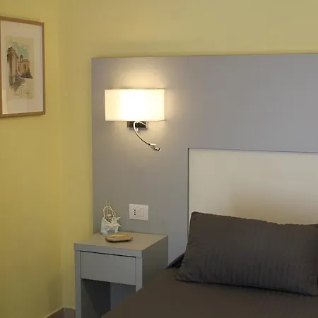 Apartment Seawall Holiday